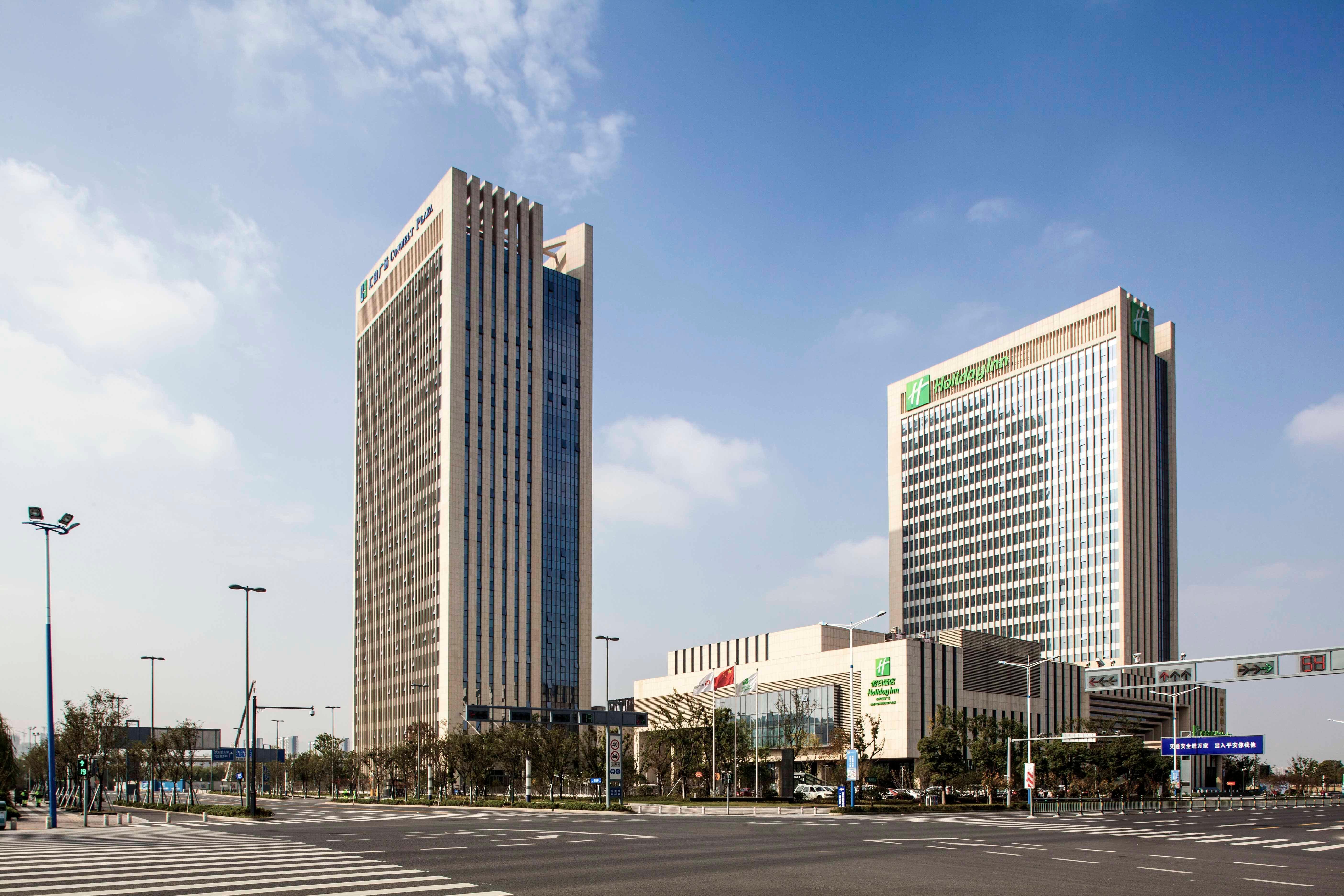 Holiday Inn Suzhou Huirong Plaza, An Ihg Hotel Exterior photo